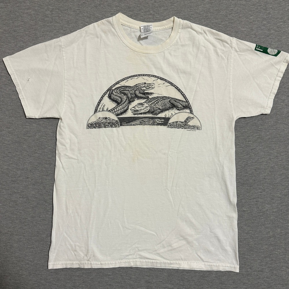 Gildan Mens Alligator Graphic T-Shirt Short Sleeve Wildlife Nature White Size M